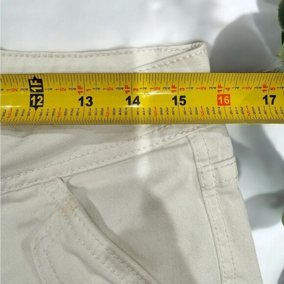 FADED GLORY. WOMEN’S BERMUDA SHORTS. SIZE 8. - Picture 3 of 4